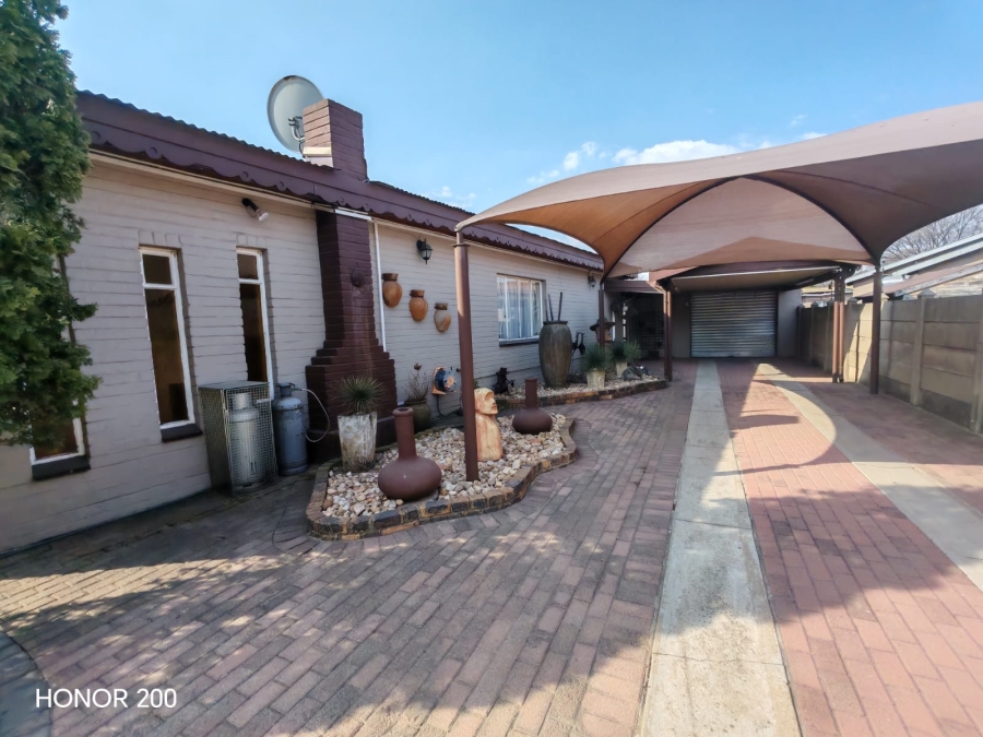 3 Bedroom Property for Sale in Sasolburg Ext 1 Free State